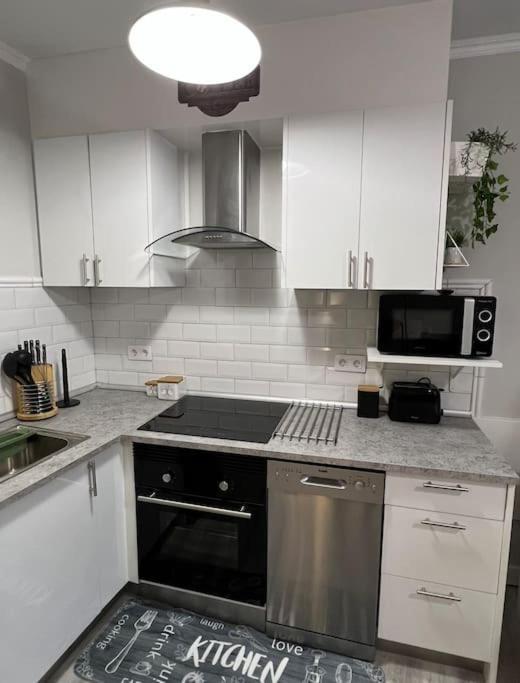 Apartamento Turistico Plaza III Monforte De Lemos Exterior photo
